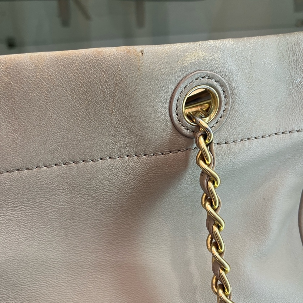 Tory Burch Nude Quilted Tote - Picture 9 of 15